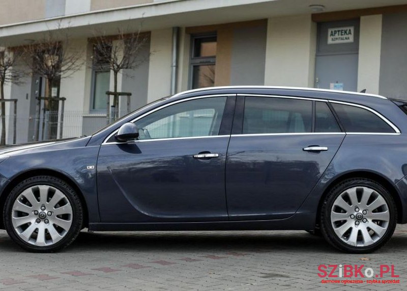 2009' Opel Insignia photo #3