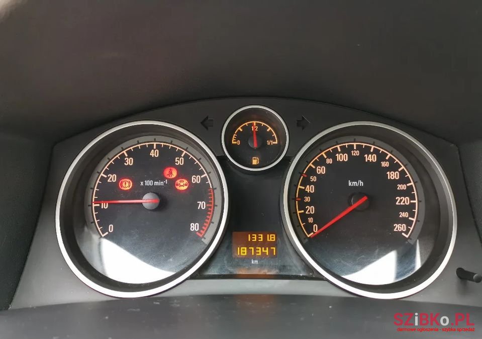 2006' Opel Astra photo #4