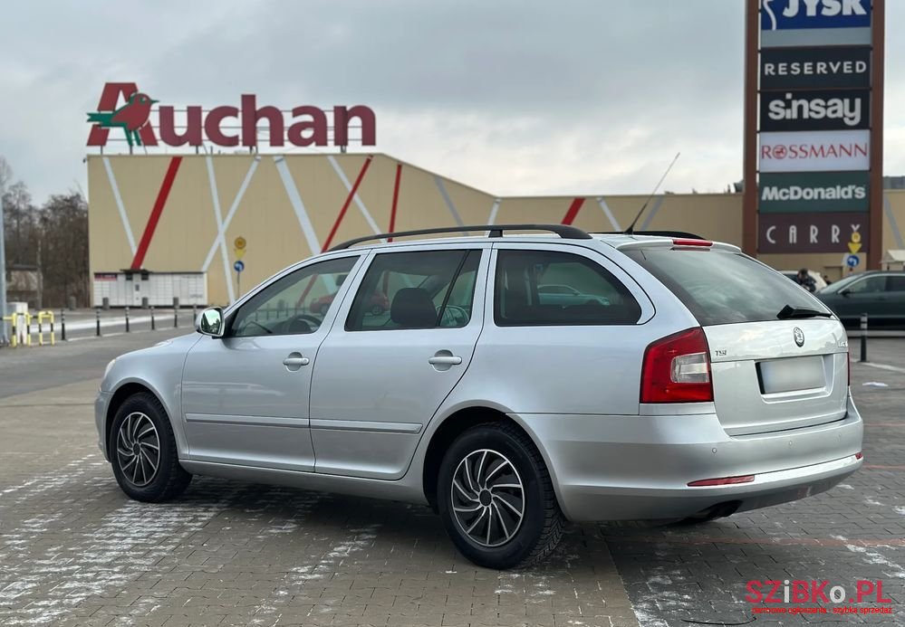 2010' Skoda Octavia photo #6