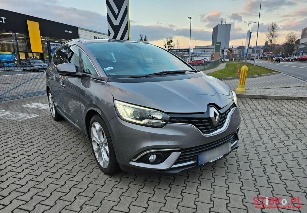2017' Renault Scenic photo #4