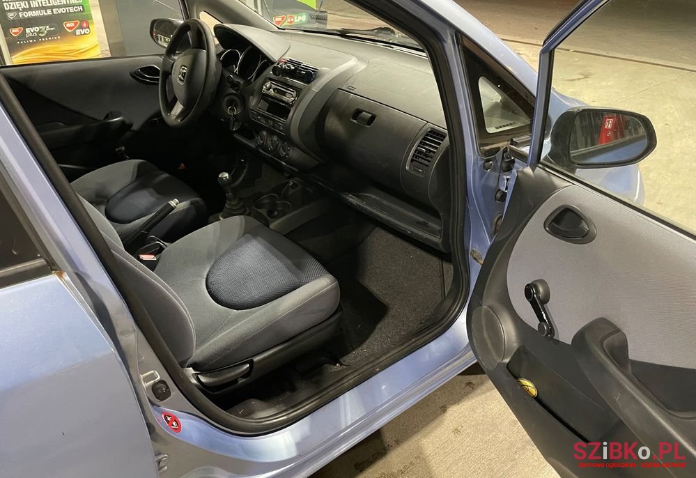 2004' Honda Jazz photo #6