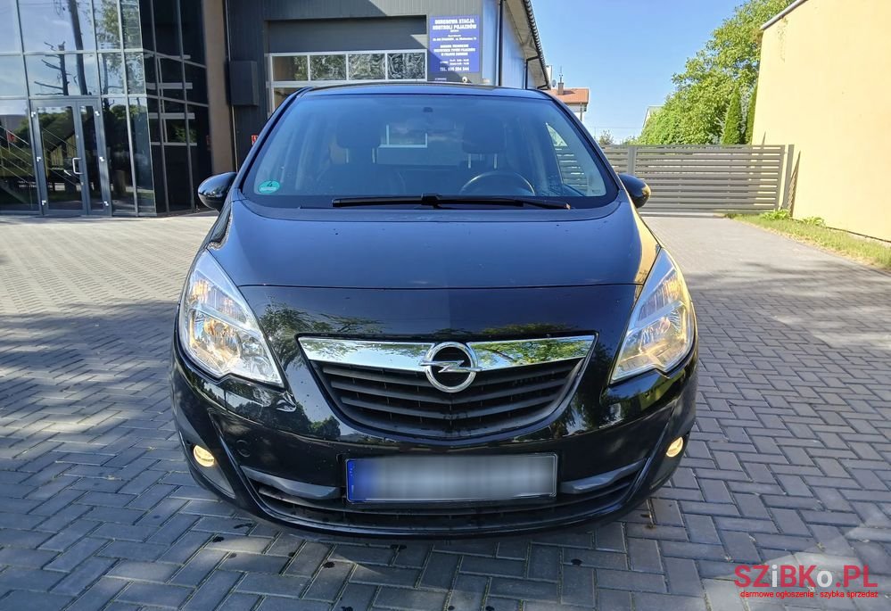 2012' Opel Meriva photo #4
