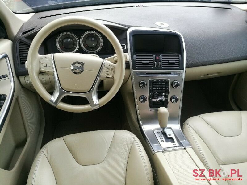 2012' Volvo XC60 photo #5