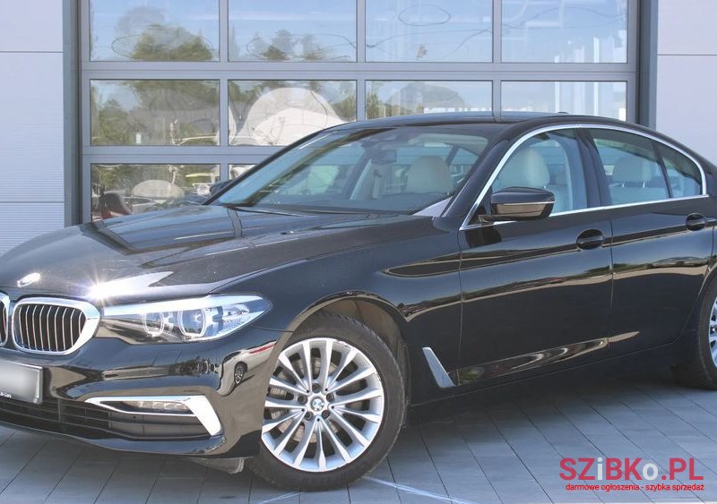 2019' BMW 5 Series 520D photo #1