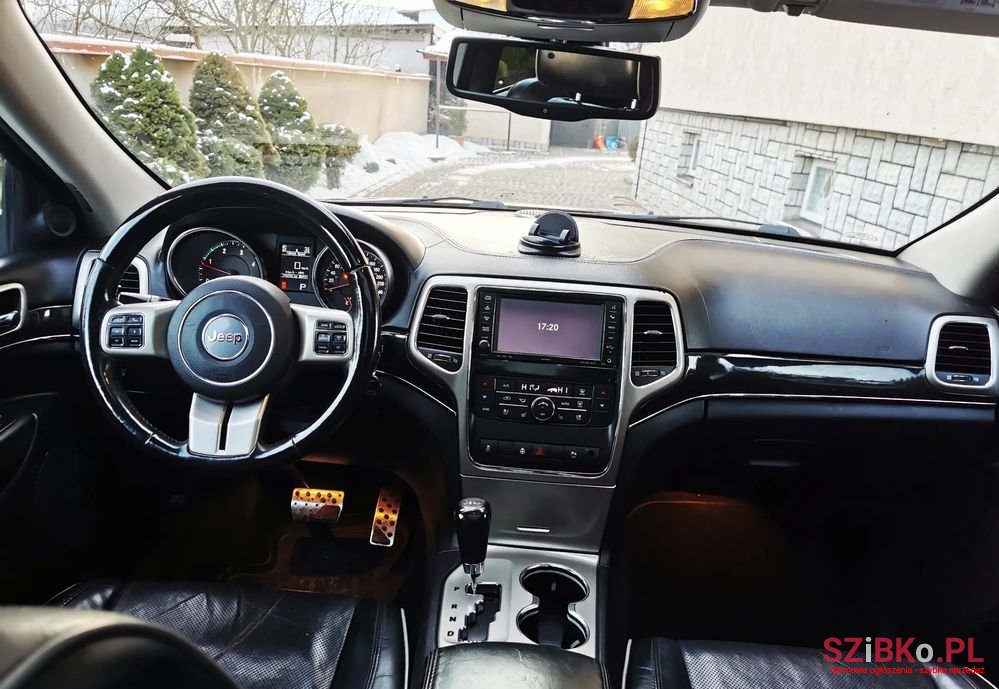 2012' Jeep Grand Cherokee photo #6