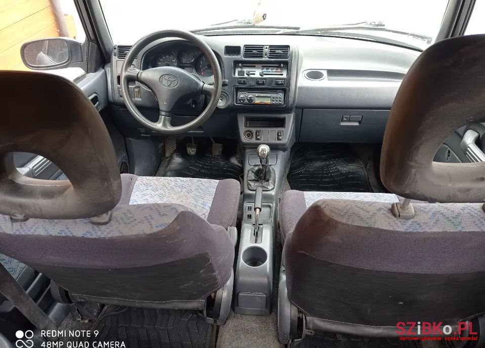 1996' Toyota RAV4 photo #6