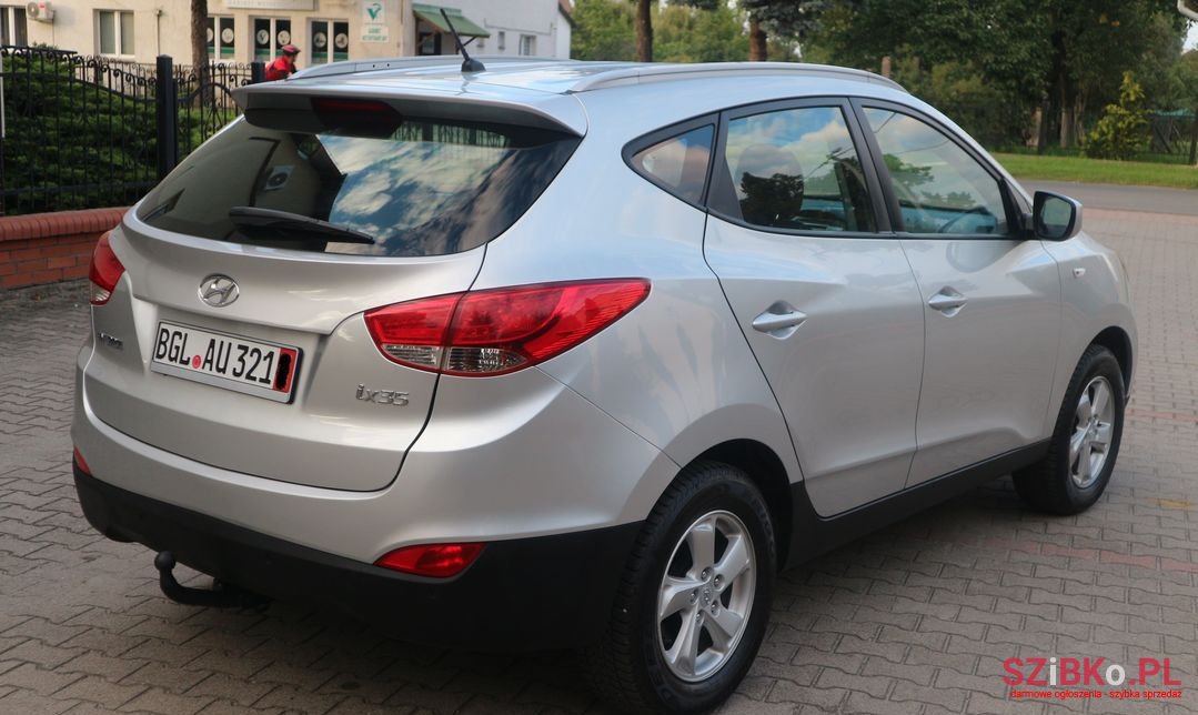 2011' Hyundai ix35 photo #5