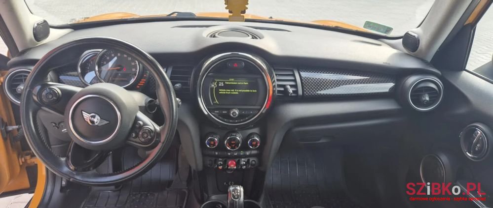 2015' MINI Cooper S photo #2