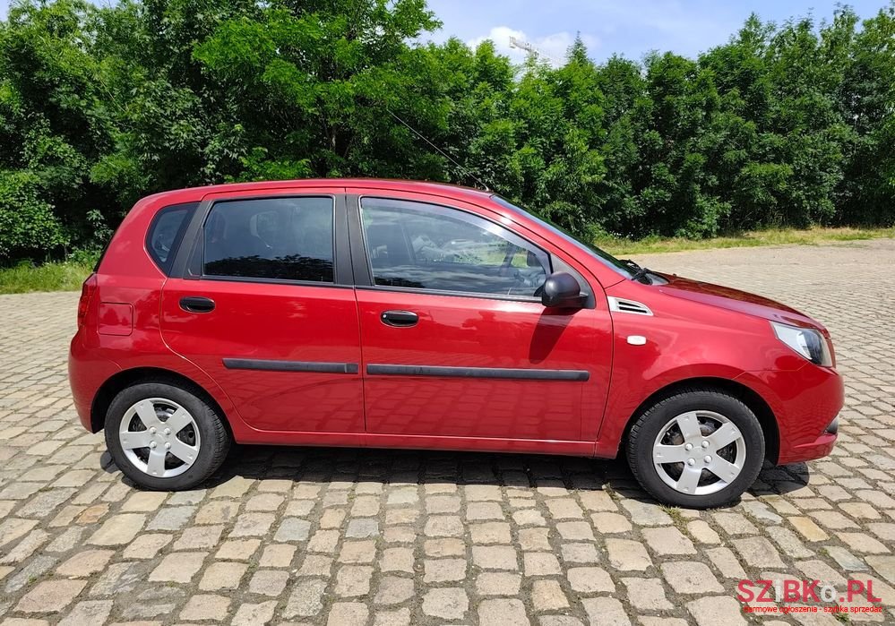 2010' Chevrolet Aveo 1.2 16V Base+ photo #2