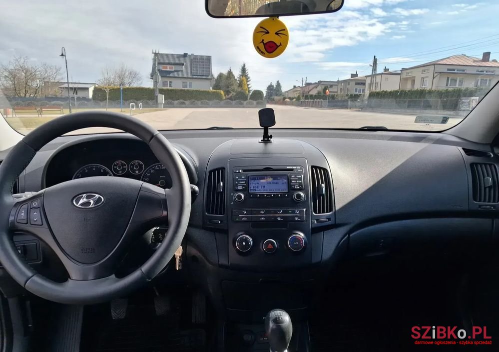 2012' Hyundai i30 1.4 Base photo #2