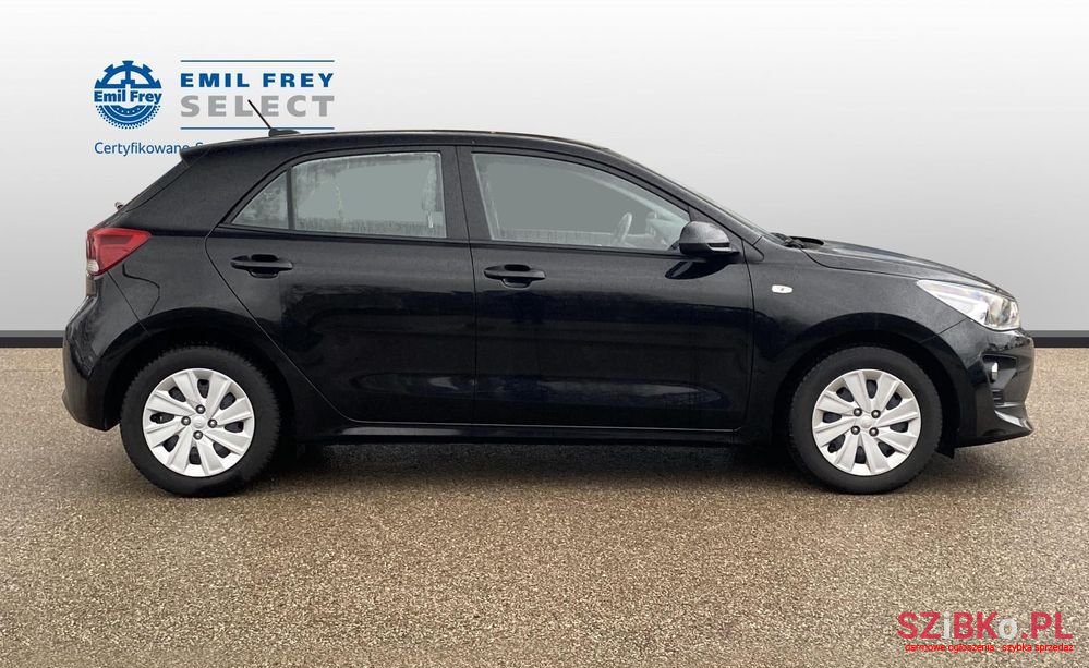 2021' Kia Rio photo #5