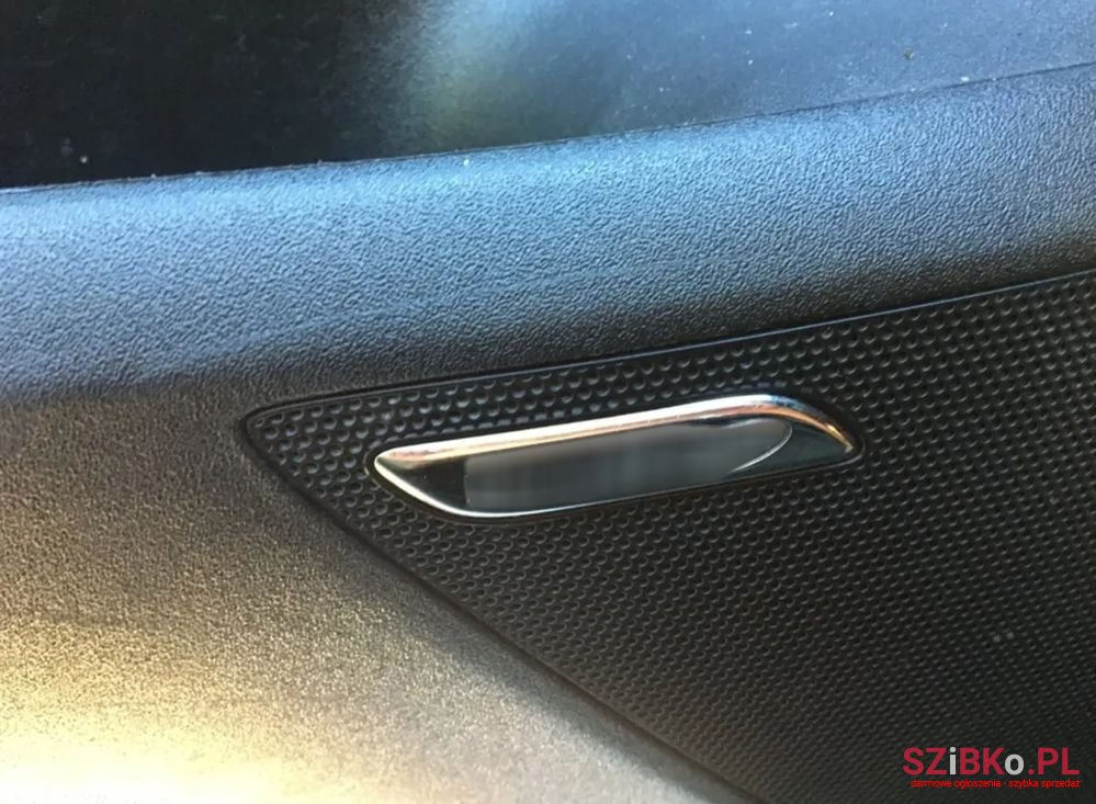 2008' Citroen C4 Grand Picasso photo #6