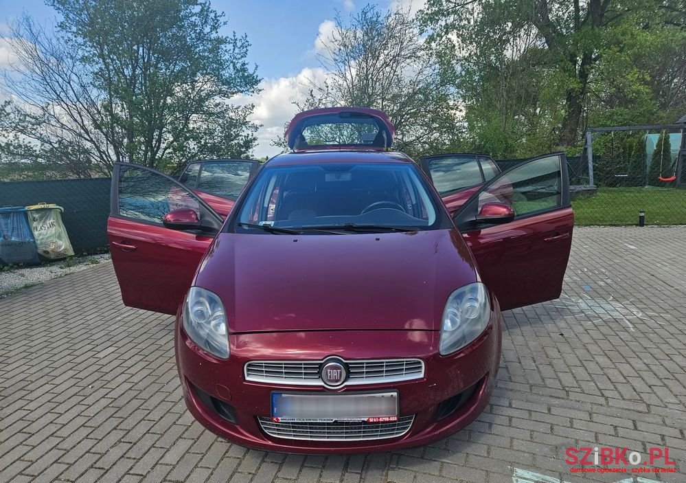 2010' Fiat Bravo photo #2