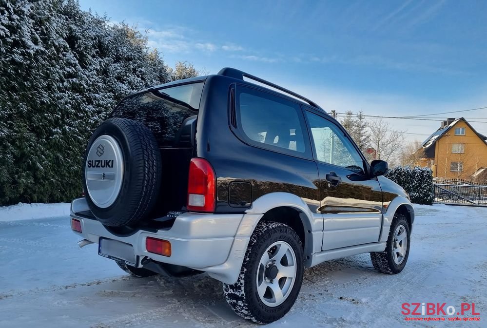 2004' Suzuki Grand Vitara 1.6 photo #3