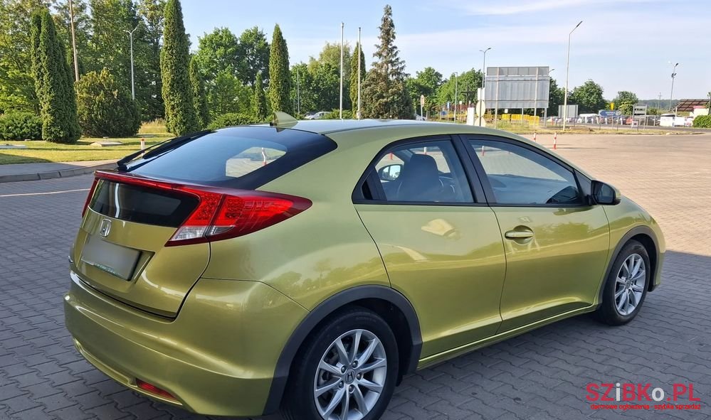 2014' Honda Civic 1.4 I-Vtec Comfort photo #5
