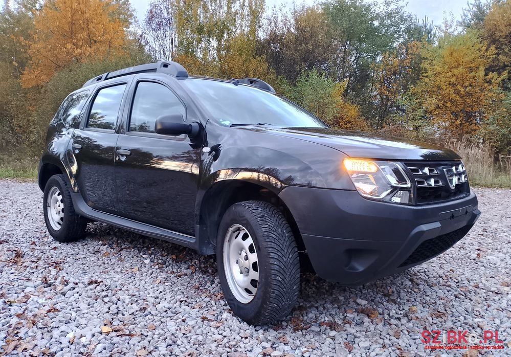 2015' Dacia Duster 1.6 16V 4X2 photo #4