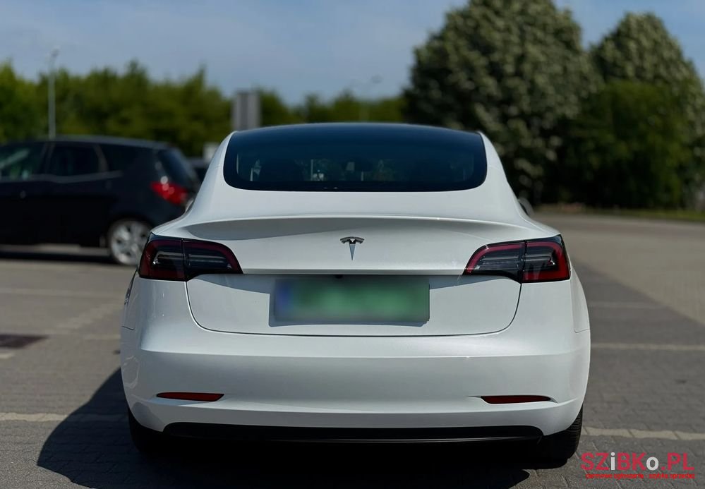 2022' Tesla Model 3 photo #3