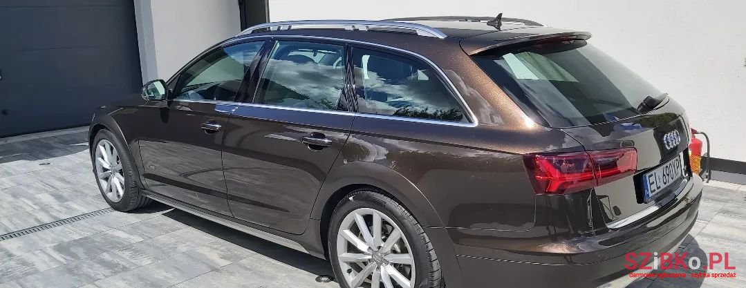 2015' Audi A6 Allroad photo #1