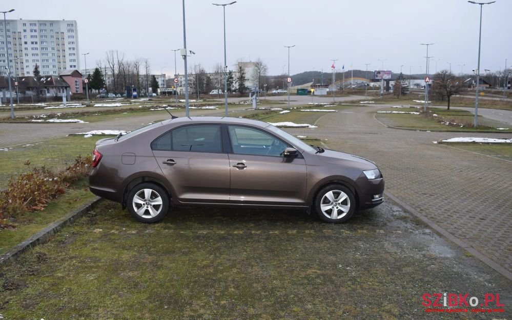 2018' Skoda Rapid 1.4 Tsi Dsg Style photo #6