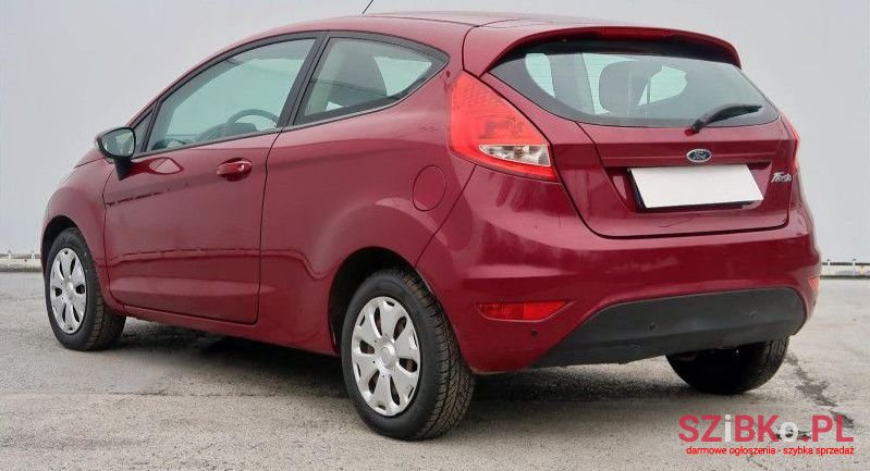 2009' Ford Fiesta photo #3