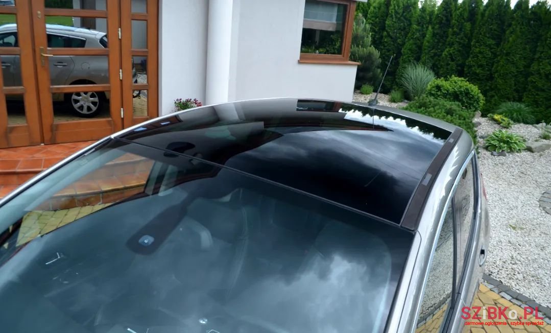 2011' Peugeot 3008 photo #5