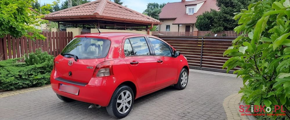 2007' Toyota Yaris 1.0 Vvt-I Comfort photo #5