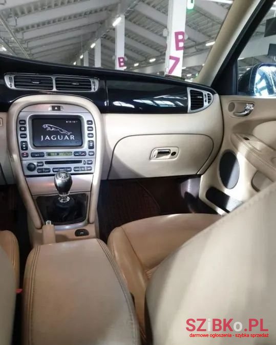 2008' Jaguar X-Type 2.0 D Classic photo #2