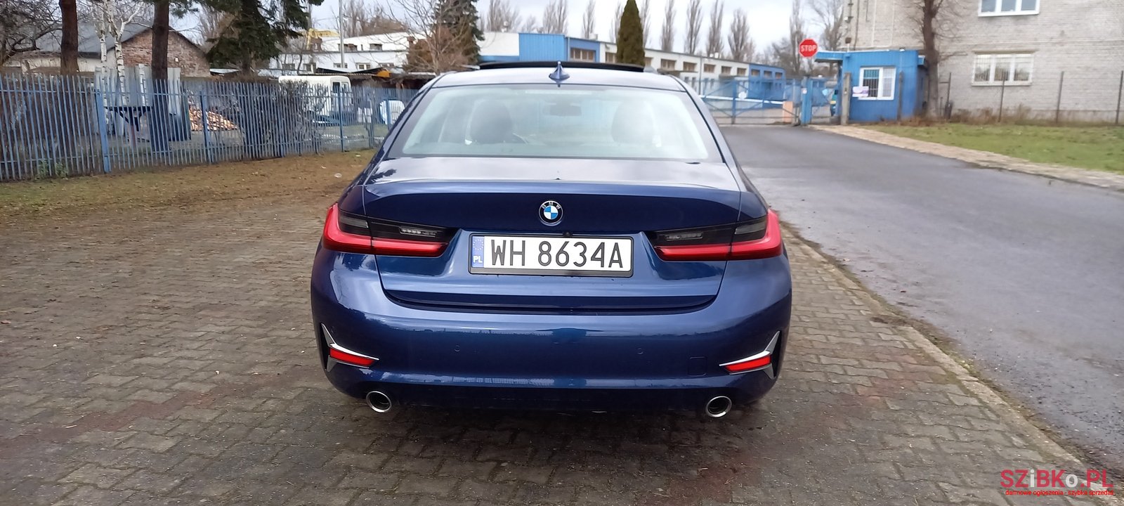 2019' BMW 320 G20 photo #5