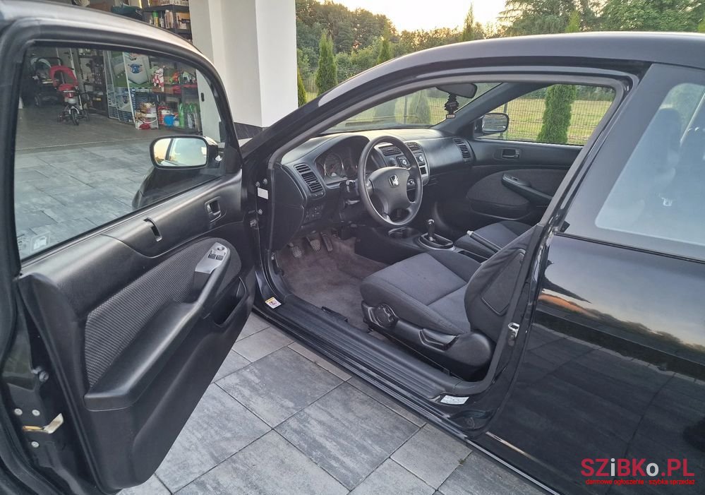 2005' Honda Civic Coupe 1.7 Ls photo #3