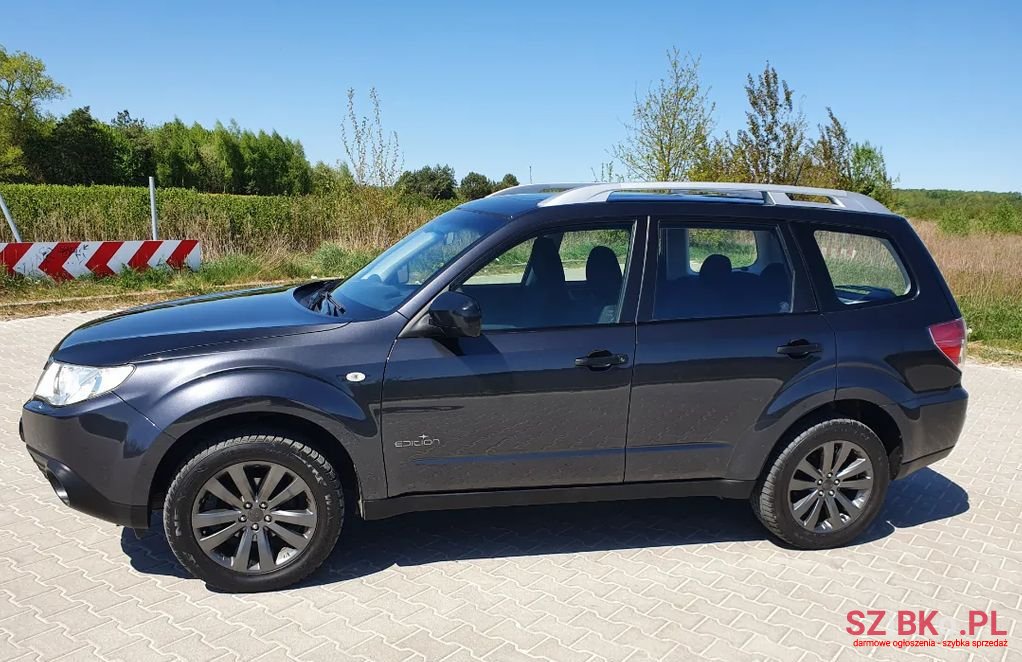 2013' Subaru Forester Comfort photo #3