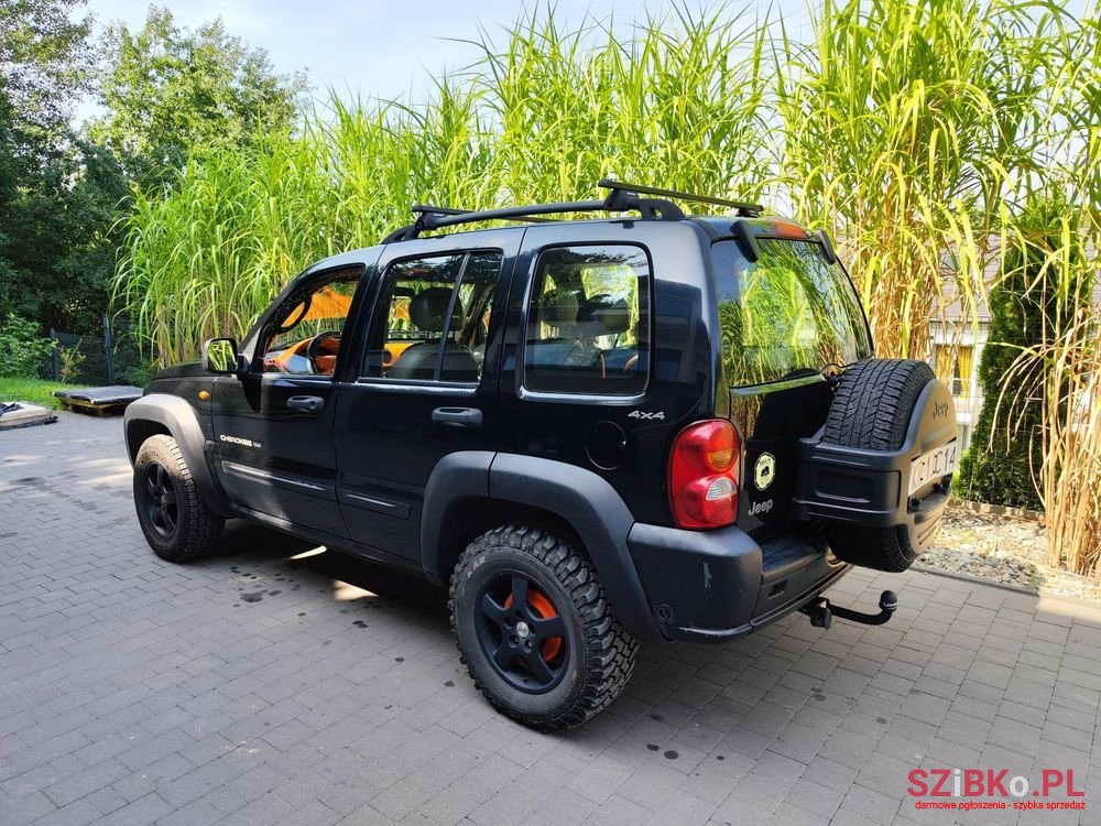 2002' Jeep Cherokee 2.4 Sport photo #4