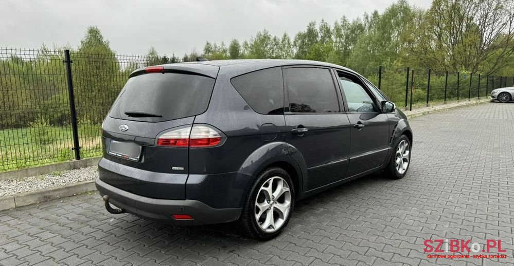 2010' Ford S-Max photo #4