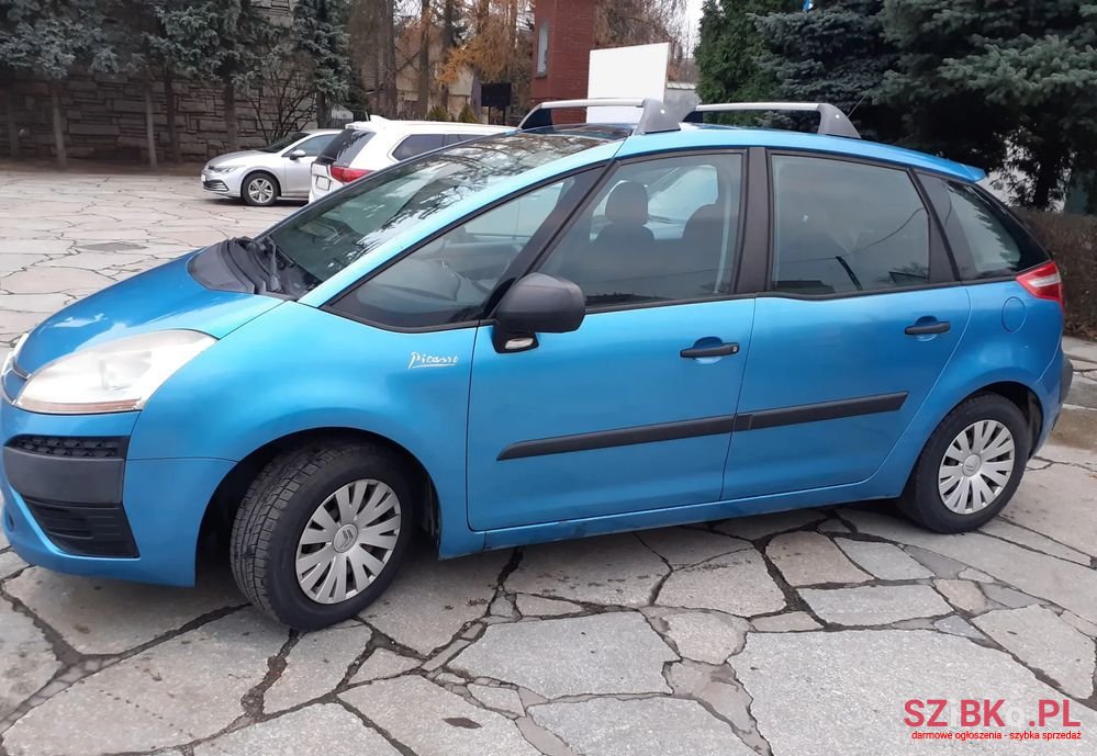 2008' Citroen C4 Picasso 1.8I Impress photo #2