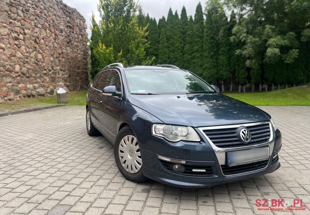 2007' Volkswagen Passat photo #5