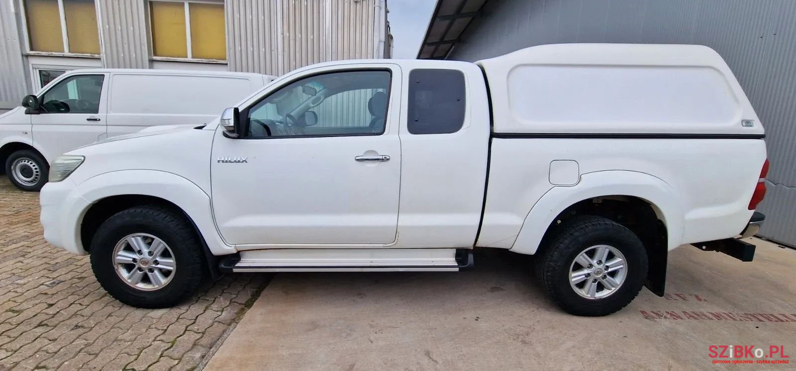 2013' Toyota Hilux photo #6