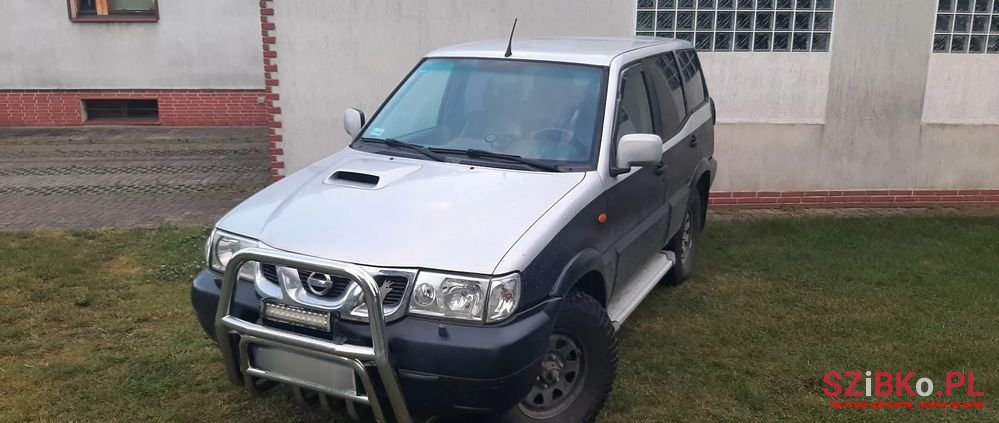2003' Nissan Terrano Ii 3.0 Di Luxury photo #2