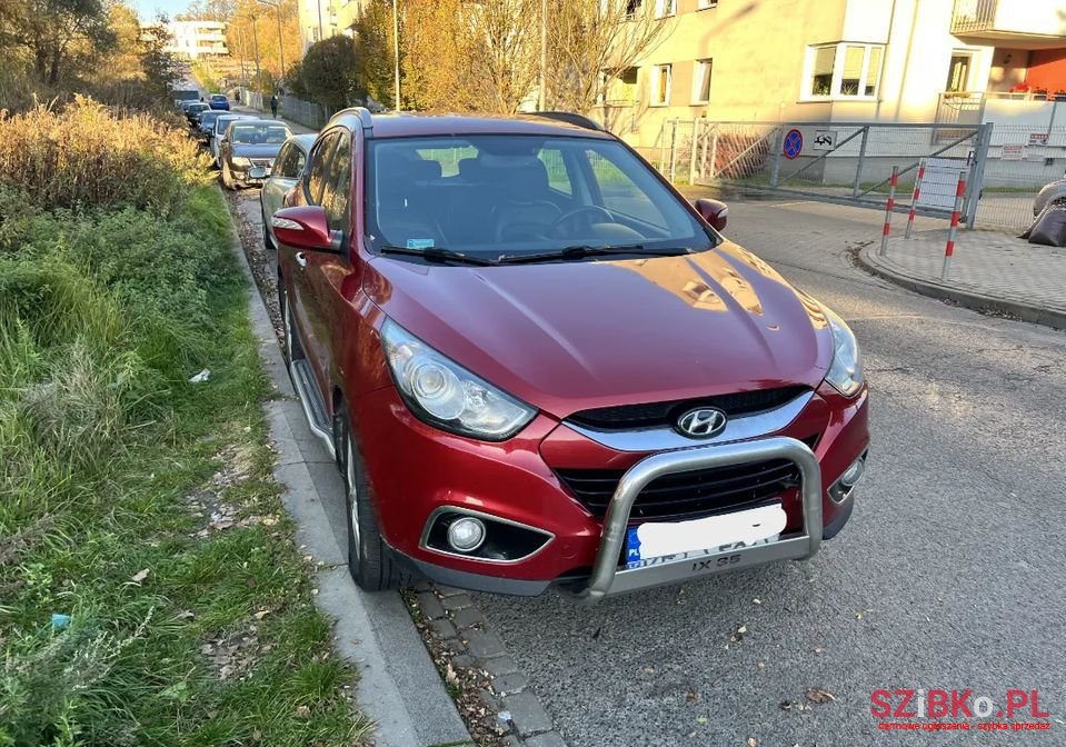 2011' Hyundai ix35 photo #6