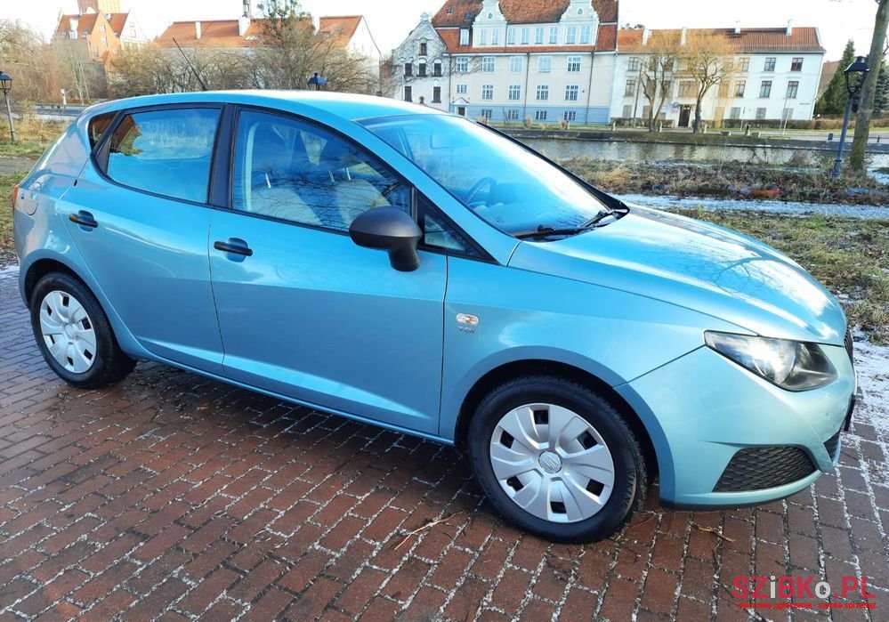 2008' SEAT Ibiza 1.9 Tdi Style photo #2