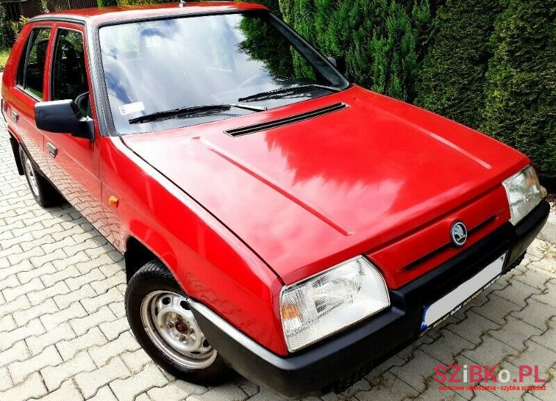 1993' Skoda Favorit photo #1