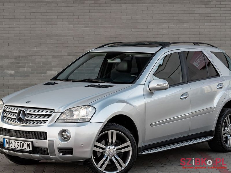 2005' Mercedes-Benz Ml photo #1