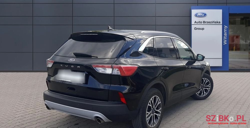 2022' Ford Kuga photo #2