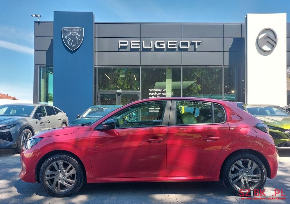 2022' Peugeot 208 photo #2