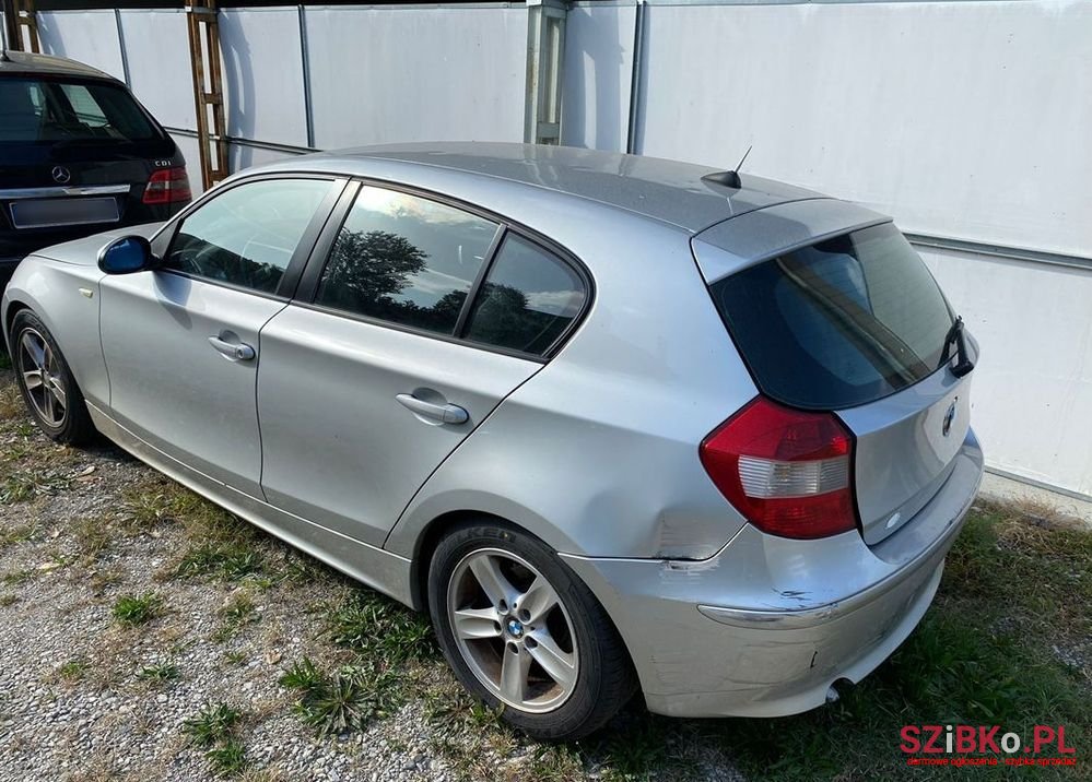 2005' BMW 1 Series 118D photo #3