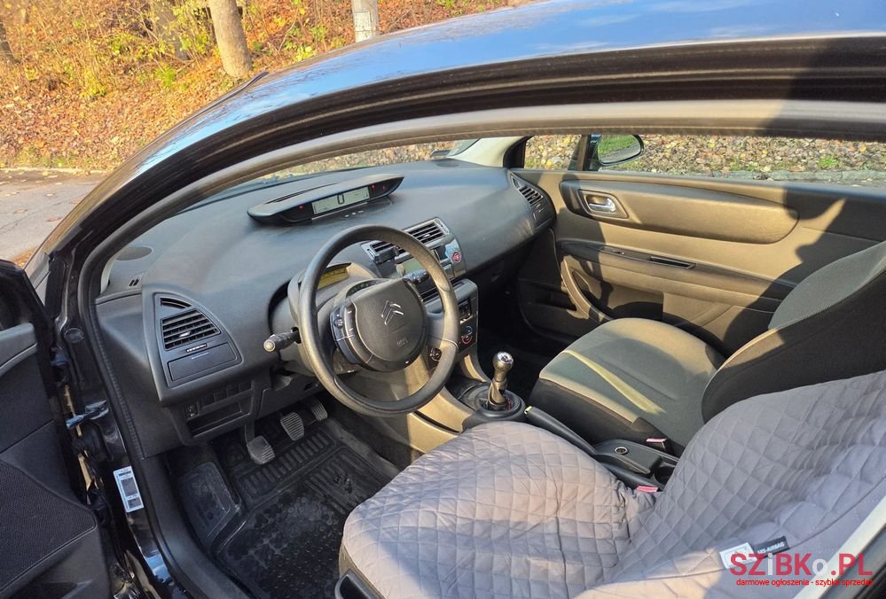 2006' Citroen C4 1.6 16V Impress photo #2