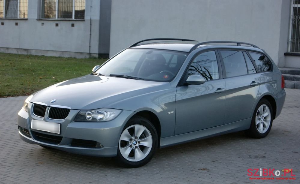 2007' BMW 3 Series 318I photo #2