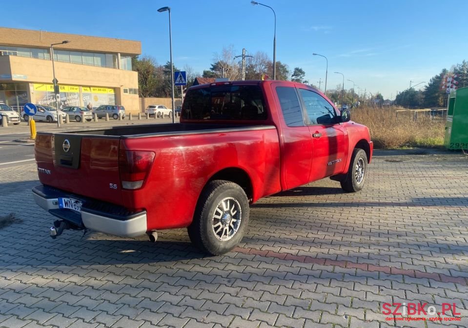 2005' Nissan Titan photo #3
