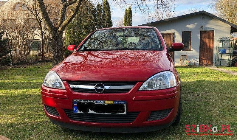 2004' Opel Corsa photo #5