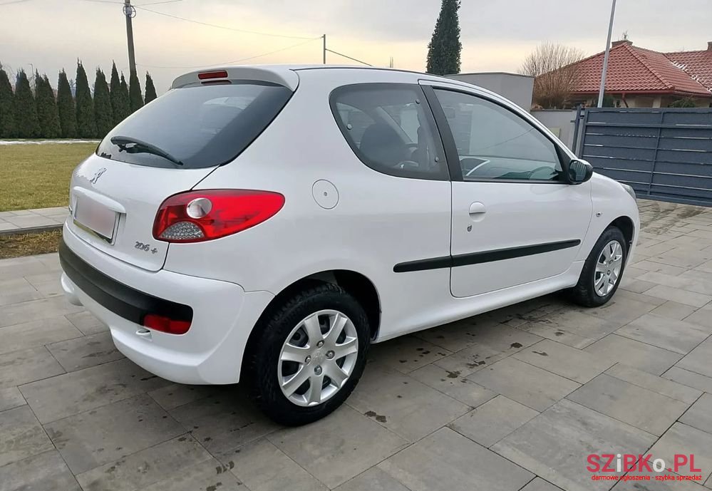 2010' Peugeot 206 206+ 60 photo #6