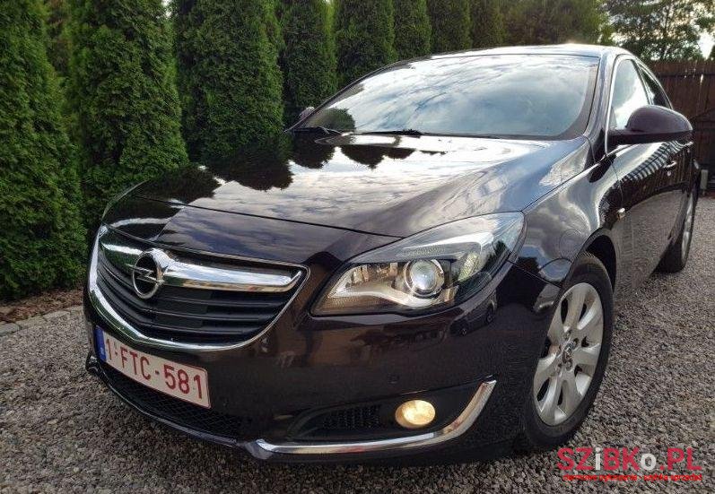 2013' Opel Insignia photo #3