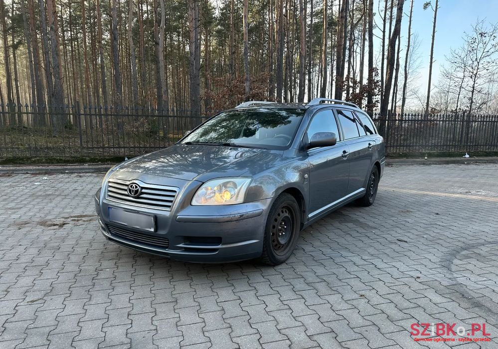 2003' Toyota Avensis 1.6 Vvt-I Terra photo #1